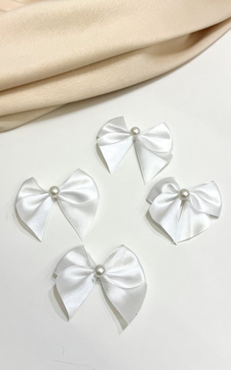 ببيونه ستان مع لولو ( ابيض ) عرض 2.5 سم